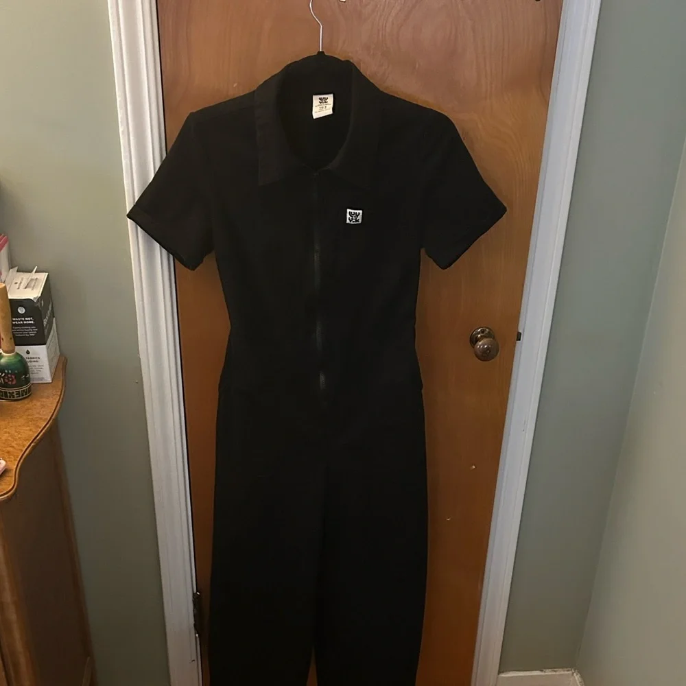 Lucy & Yak Black Short-Sleeve Zip Jumpsuit - Picture 4 of 6